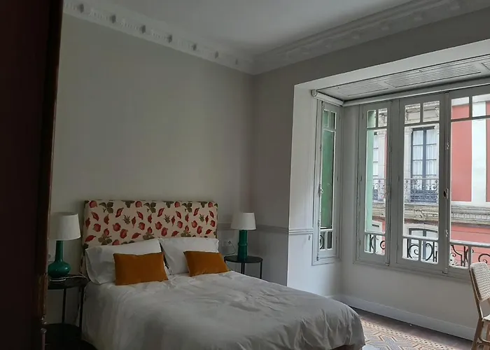 Bonito Piso En Centro Playa *