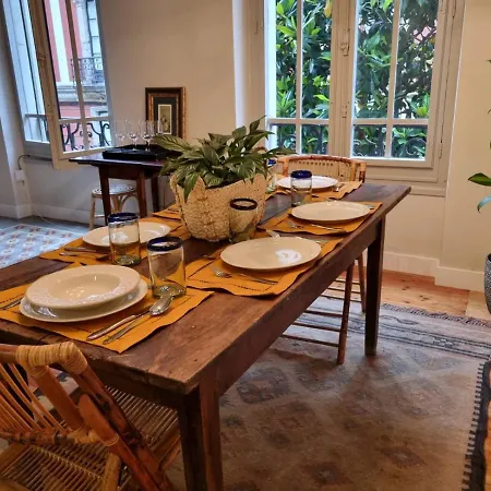 Bonito Piso En Centro Playa ヒホン